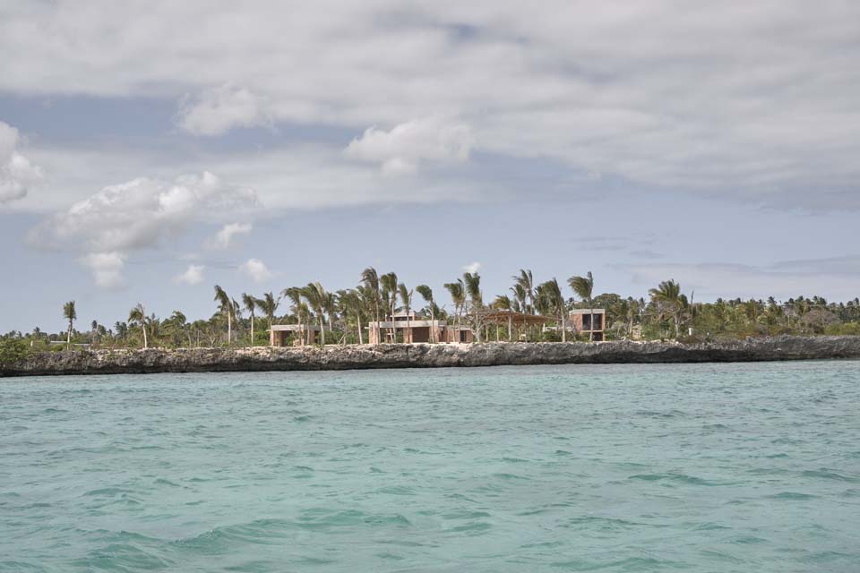 kizikula seen from the water, guest houses along the coral coast